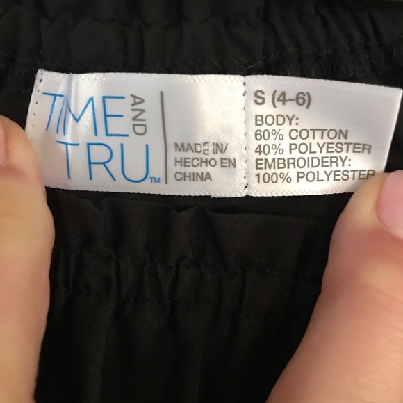 Time & Tru Off or On Shoulder Embroidered … - Picture 7 of 7